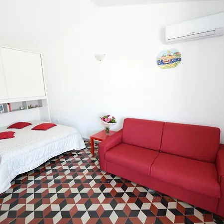 Palazzo Taormina Apartment Castellammare del Golfo Exterior photo